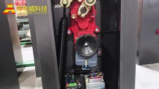 Test van 8 meter telescoopstang voor slagboom